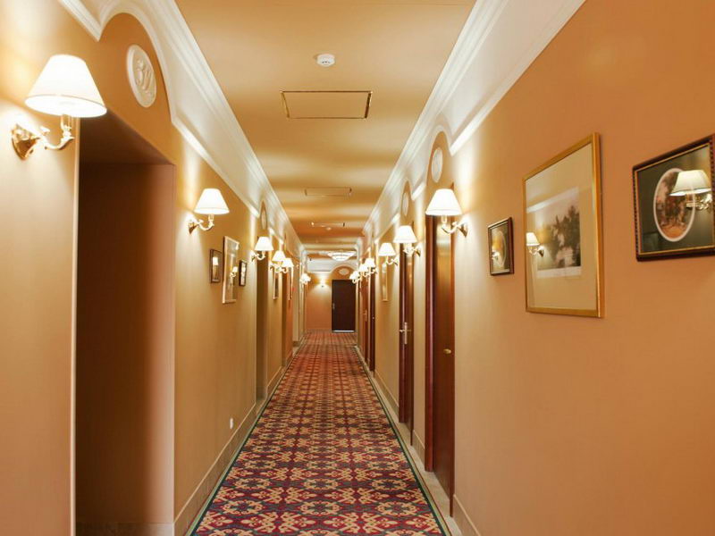 Гостиничный сервис, или как не оказаться в коридоре отеля в нижнем белье - читайте на Horeca.Estate