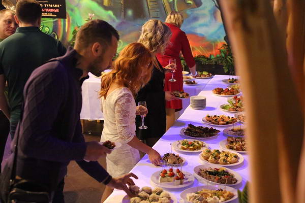 Отельная Нетворкинг Елка