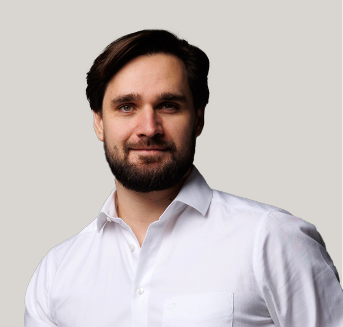 Дмитрий Естенков
